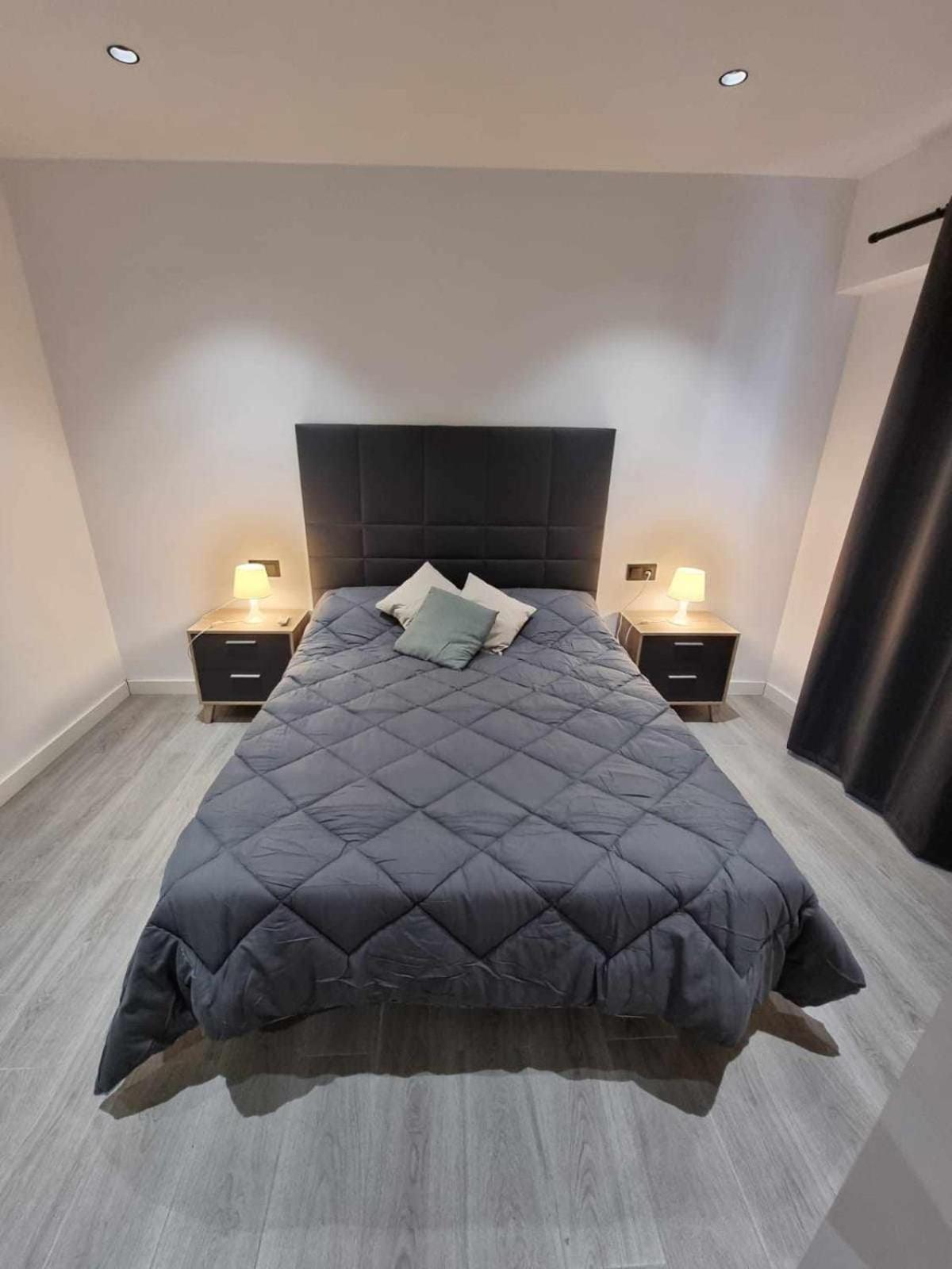 Acc Vergara Opcion De Parking Apartamento *
